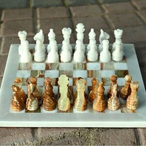 Marble Chess Set in White and Brown/Beige